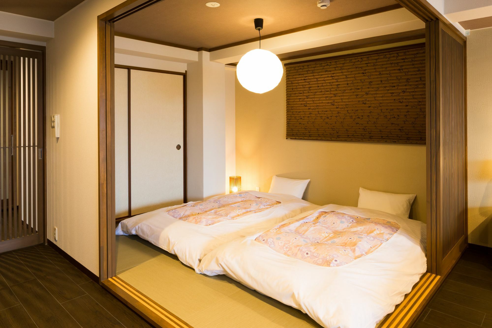 เกียวโต ริเวอร์ วิว เฮาส์ คิวอุ-ระกุ Aparthotel ภายนอก รูปภาพ